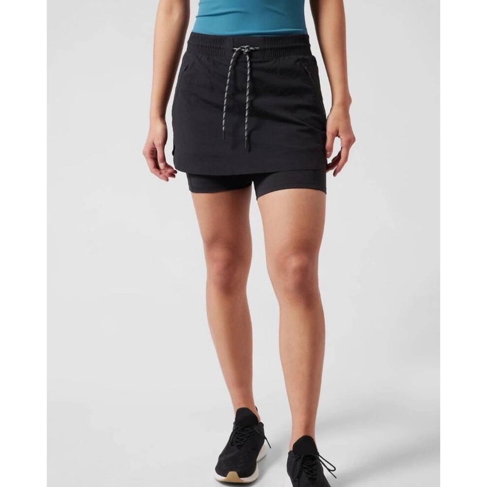 Athleta Trekkie Skort Black Zipper Pockets Drawstring Athletic Size‎ 4